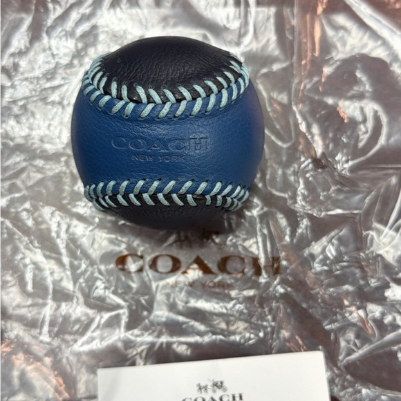 Coach Black and Blue Leather paperweight - Picture 2 of 3